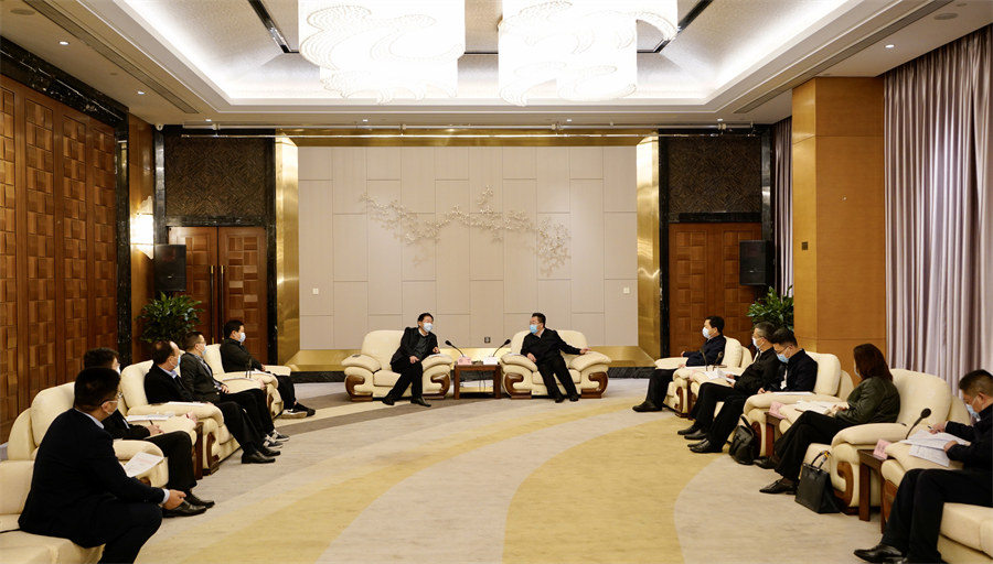 省尊龙凯时集团党委书记、董事长任丁率队赴南充调研